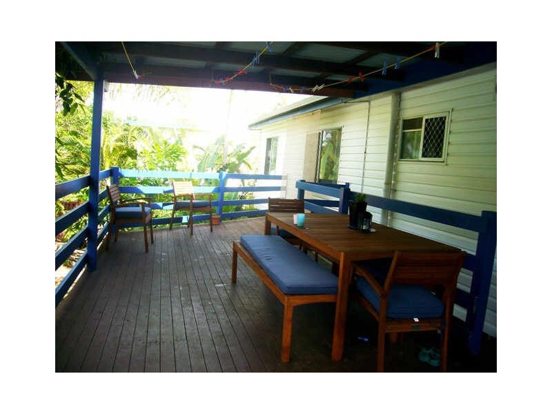 9 Edmonds Street, Bucasia QLD 4750