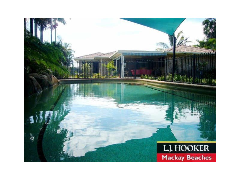 84 Pacific Drive, Blacks Beach QLD 4740