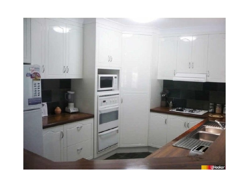 65 The Esplanade, Bucasia QLD 4750