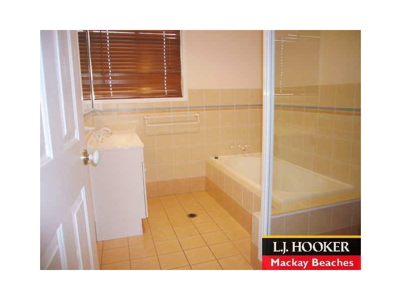 19 Volute Street, Shoal Point QLD 4750