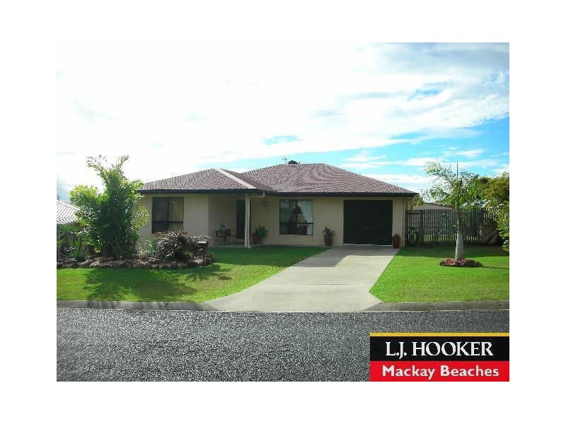 8 Edmund Kennedy Court, Rural View QLD 4740