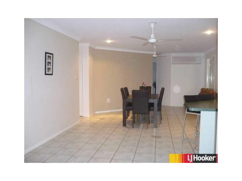 8 Spinnaker Way, Bucasia QLD 4750