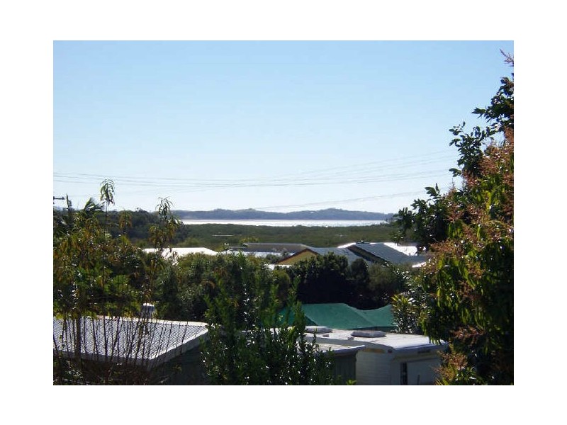 1 Wilson Court, Eimeo QLD 4740
