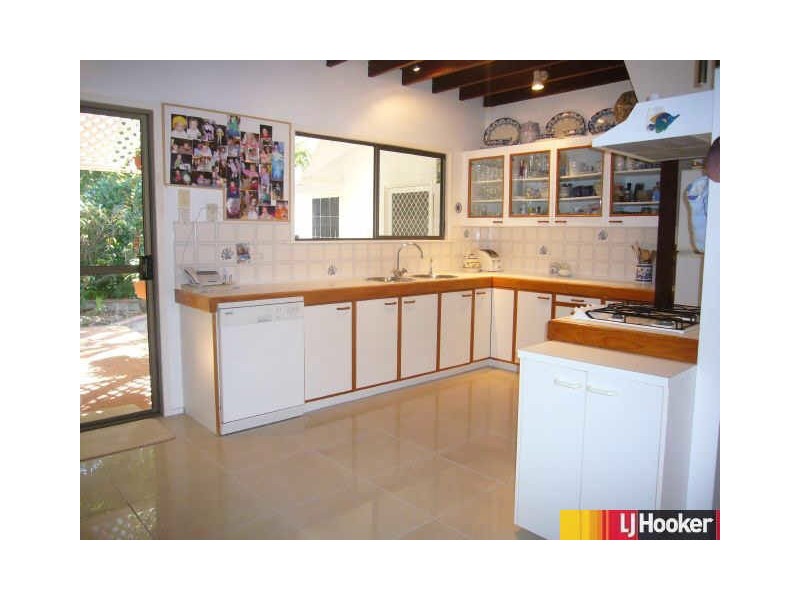 9 Saltwater Street, Eimeo QLD 4740