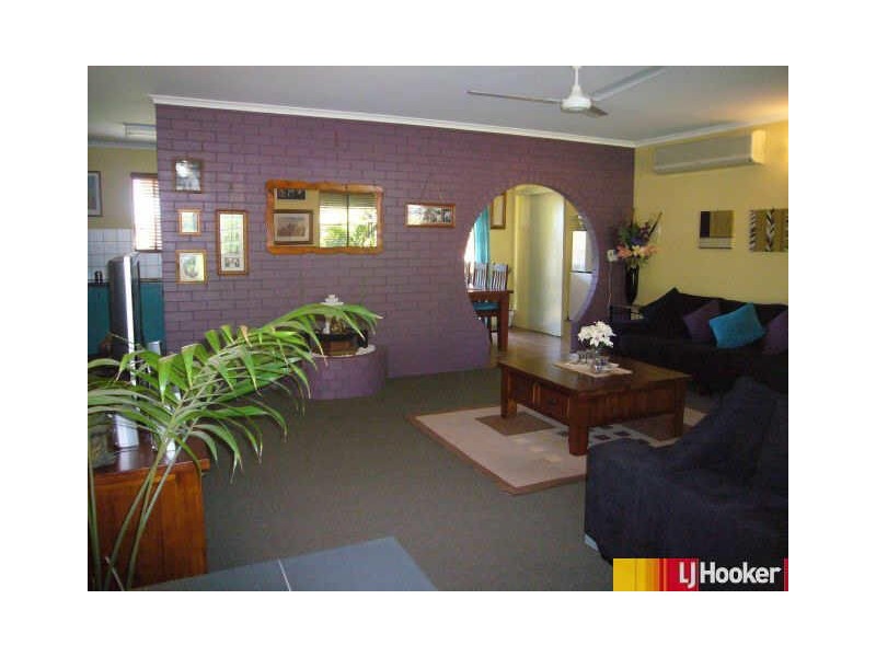 9 Gans Court, Eimeo QLD 4740