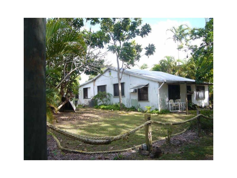 63 The Esplanade, Bucasia QLD 4750