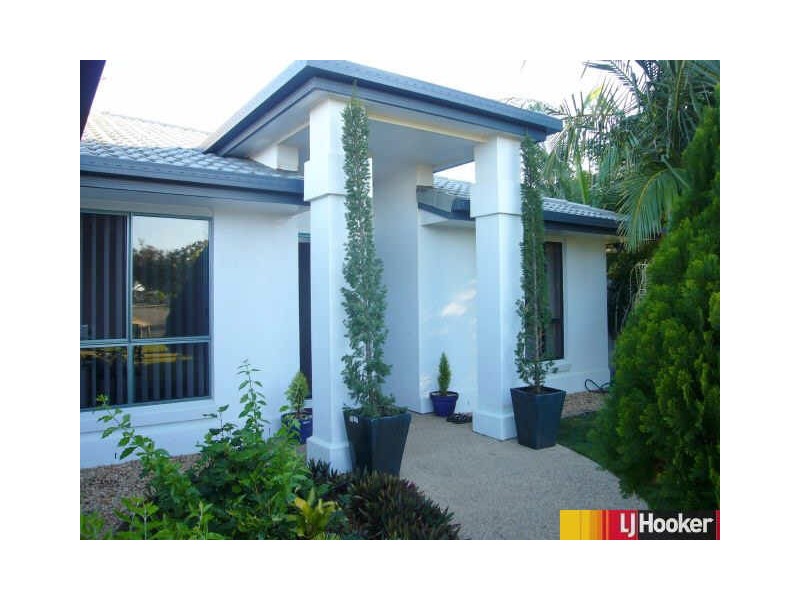 31 Marine Parade, Bucasia QLD 4750