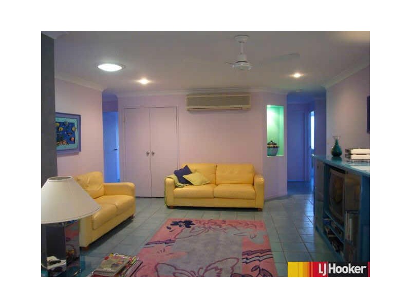 31 Marine Parade, Bucasia QLD 4750
