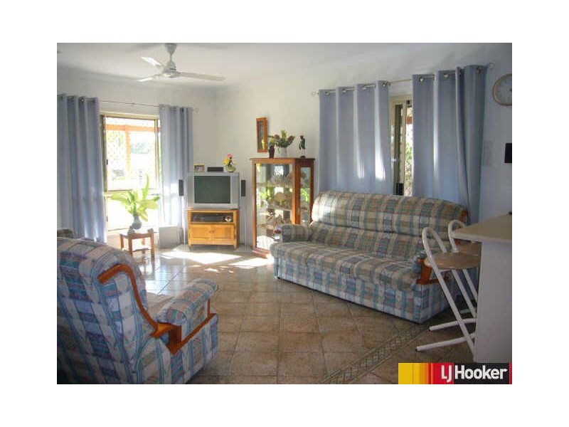 2/2 Tellin Street, Shoal Point QLD 4750