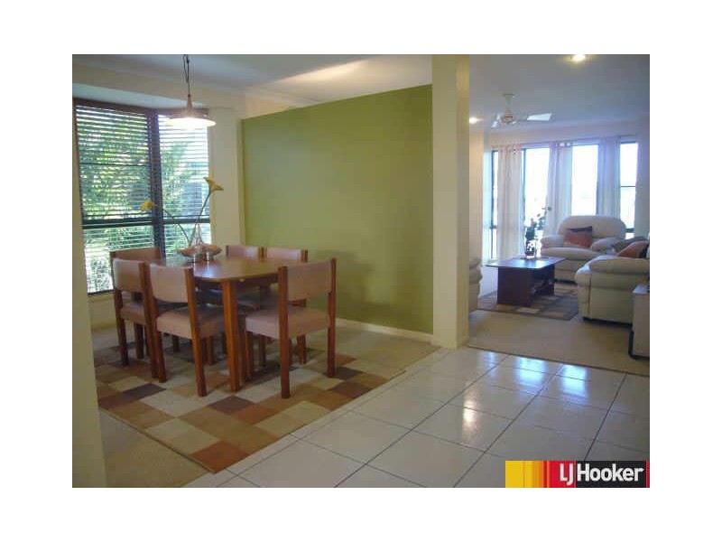 49 Slater Avenue, Blacks Beach QLD 4740