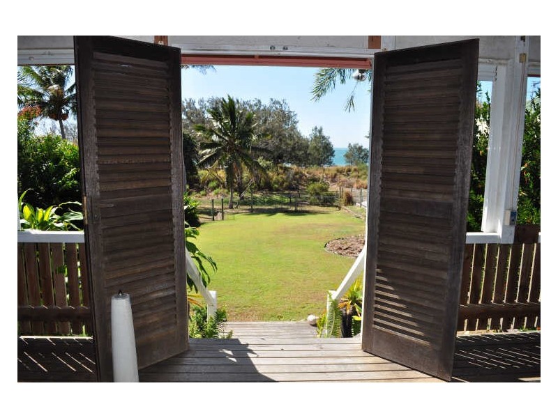 164 Waverley Street, Bucasia QLD 4750