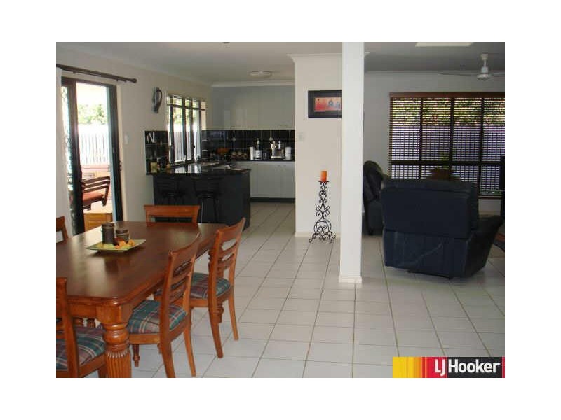 1 Mermaid Street, Shoal Point QLD 4750