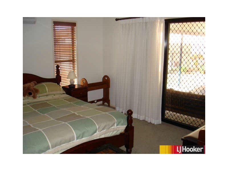1 Mermaid Street, Shoal Point QLD 4750