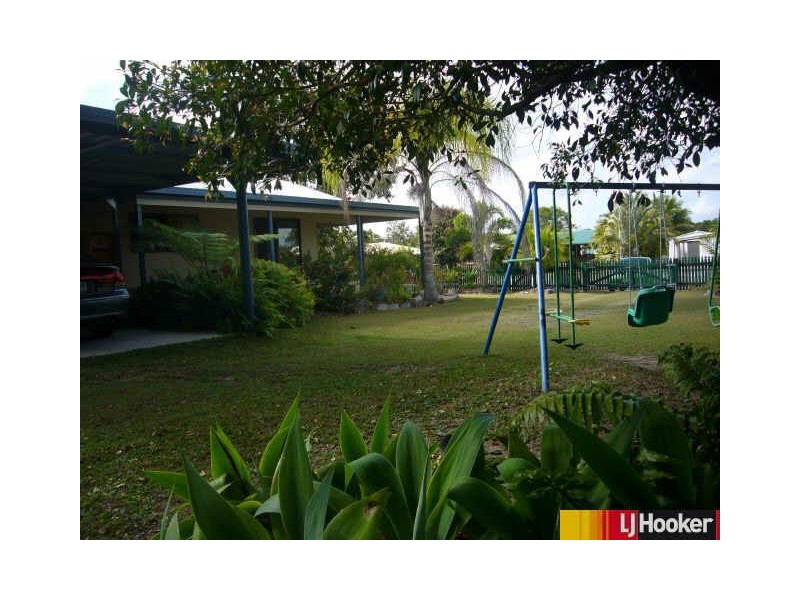 20 Geoffrey Thomas Drive, Bucasia QLD 4750