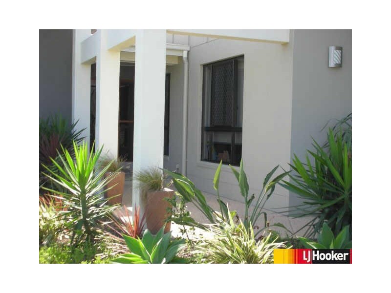 29 Gingham Street, Glenella QLD 4740