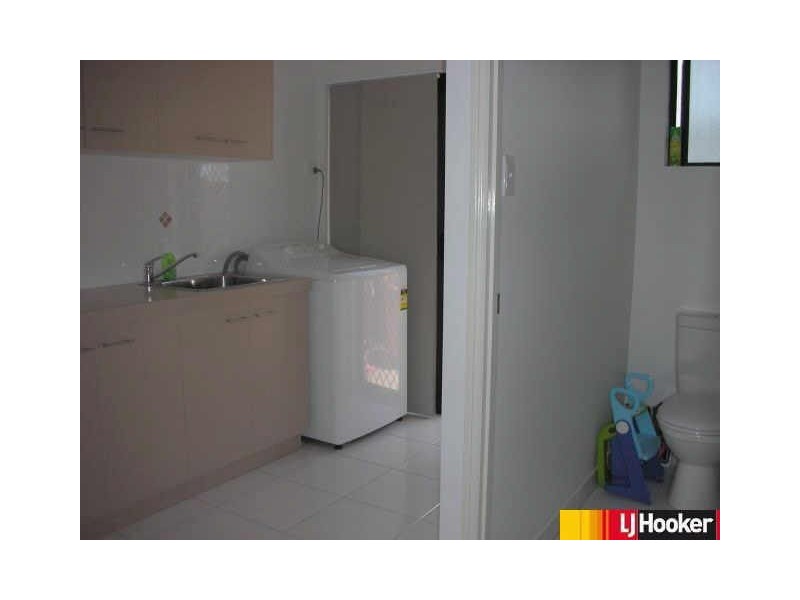 29 Gingham Street, Glenella QLD 4740