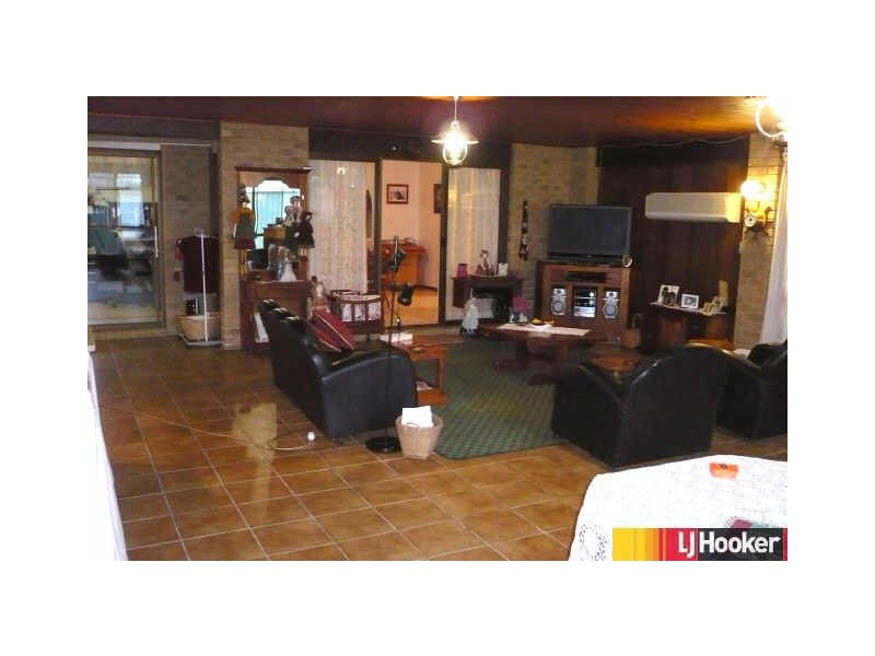 5 Sunset Beach Court, Shoal Point QLD 4750