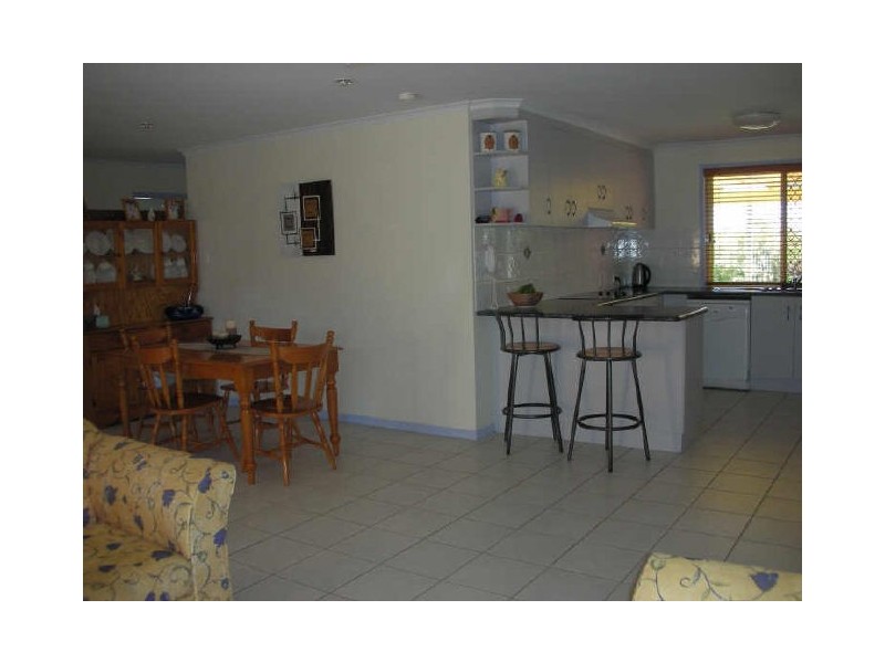 4 The Quarterdeck, Blacks Beach QLD 4740