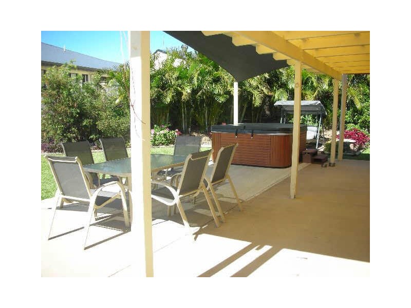4 The Quarterdeck, Blacks Beach QLD 4740