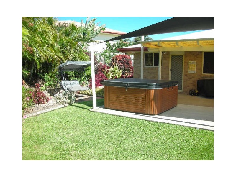 4 The Quarterdeck, Blacks Beach QLD 4740