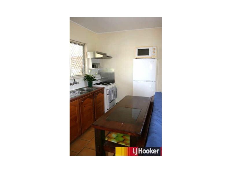 17 Edmonds Street, Bucasia QLD 4750