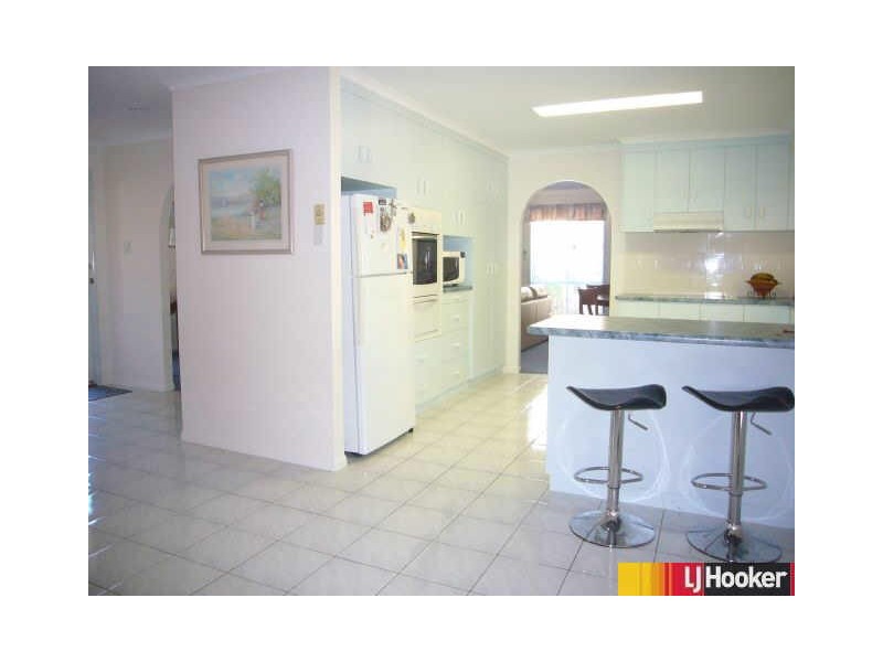 35 Anthony Vella Drive, Rural View QLD 4740