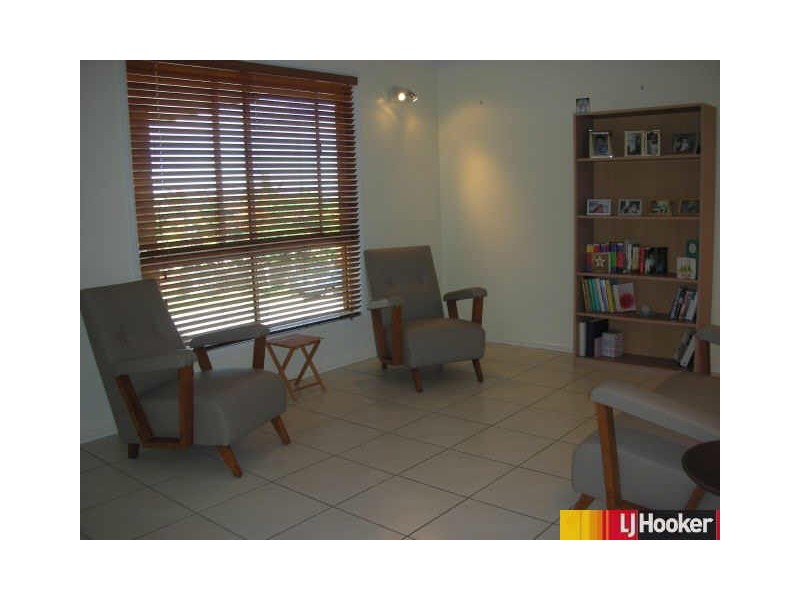 13 Hillcrest Street, Eimeo QLD 4740