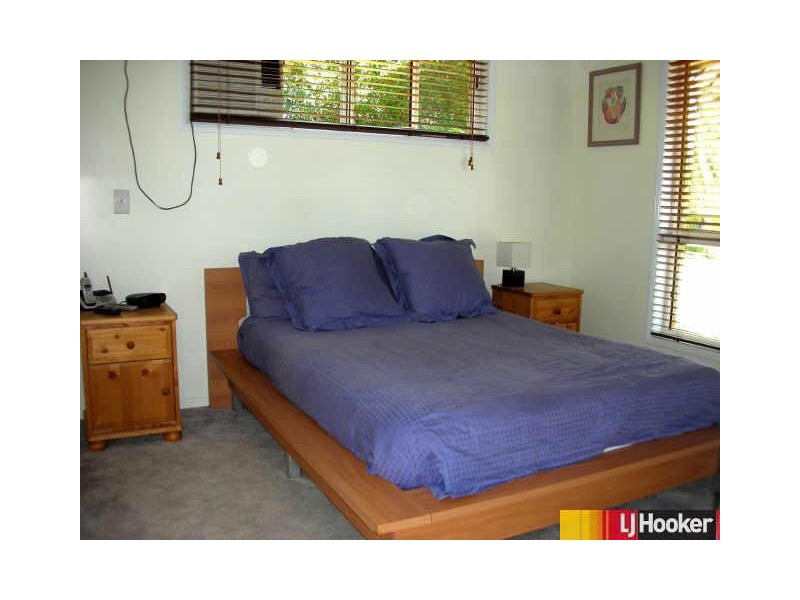 13 Hillcrest Street, Eimeo QLD 4740