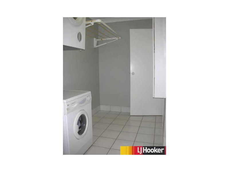 13 Hillcrest Street, Eimeo QLD 4740