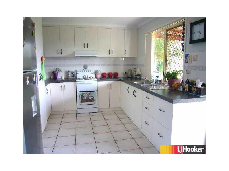 45 Mansfield Drive, Beaconsfield QLD 4740