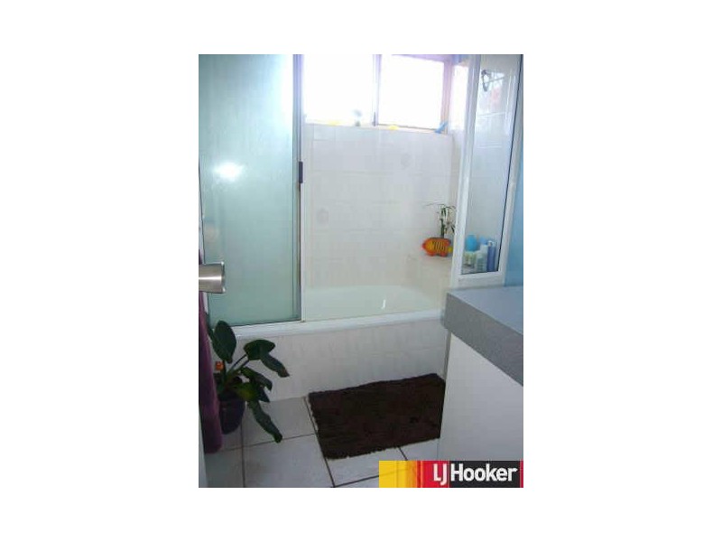 45 Mansfield Drive, Beaconsfield QLD 4740