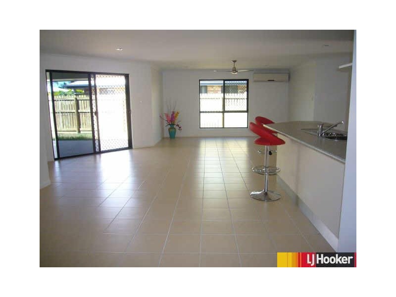 36 Dolphin Drive, Bucasia QLD 4750