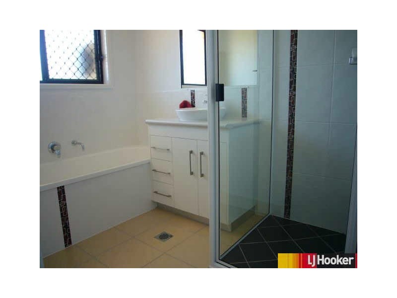 36 Dolphin Drive, Bucasia QLD 4750