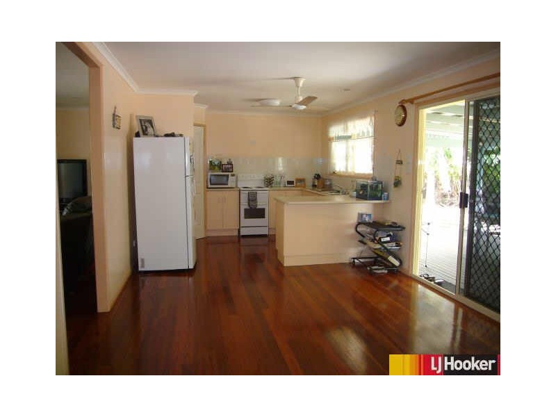 4 Teanna Court, Eimeo QLD 4740