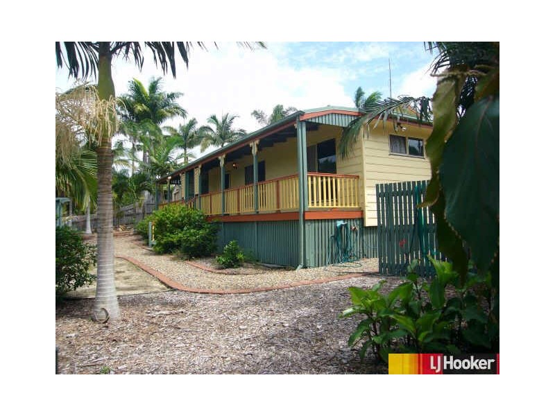 4 Teanna Court, Eimeo QLD 4740