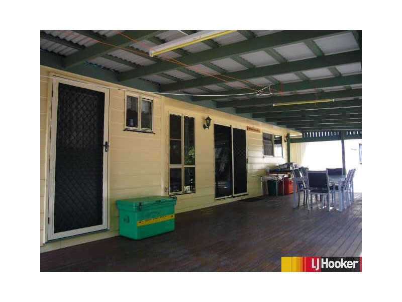 4 Teanna Court, Eimeo QLD 4740