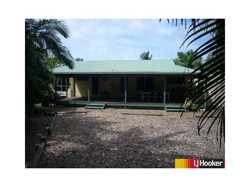 4 Teanna Court, Eimeo QLD 4740