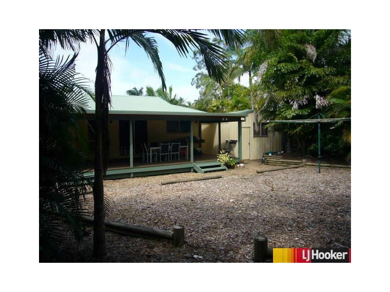 4 Teanna Court, Eimeo QLD 4740