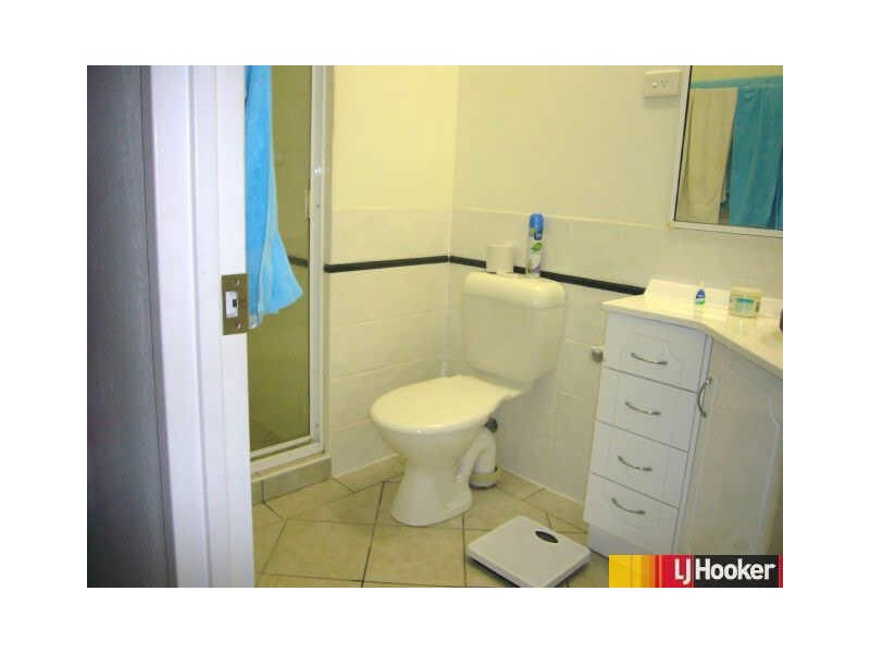 2/18 Beach Road, Dolphin Heads QLD 4740