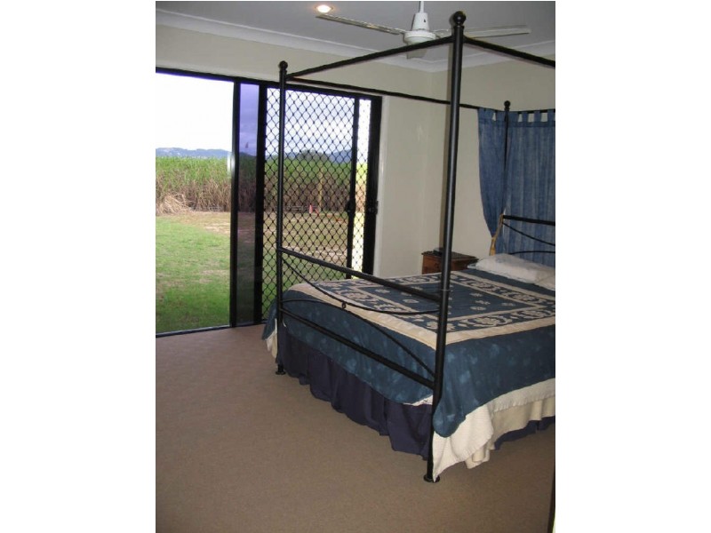 35 Companion Way, Bucasia QLD 4750