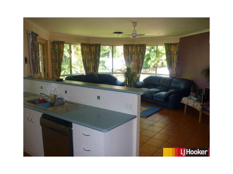 35 Kidston Avenue, Rural View QLD 4740