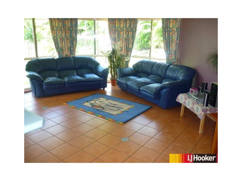 35 Kidston Avenue, Rural View QLD 4740