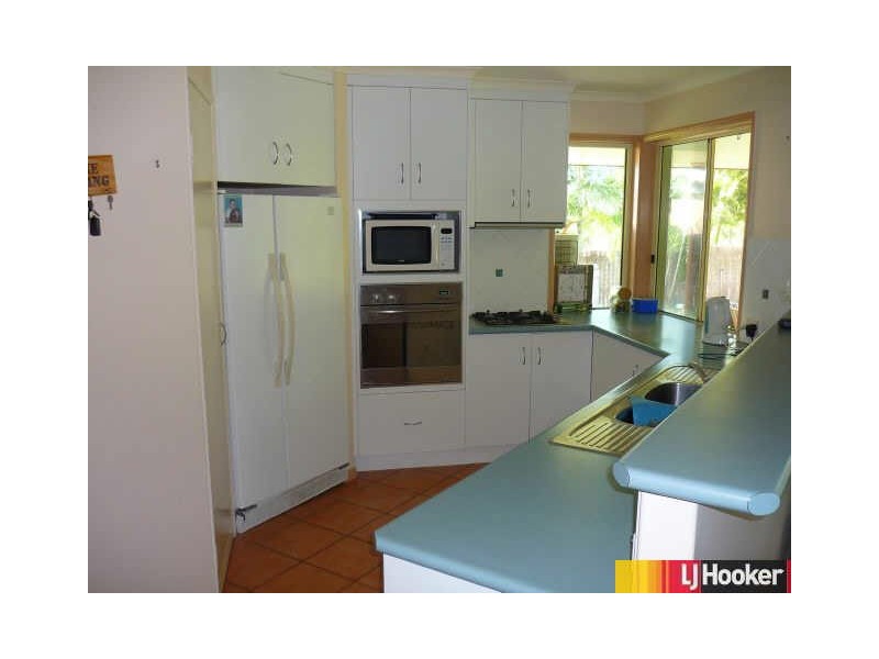 35 Kidston Avenue, Rural View QLD 4740