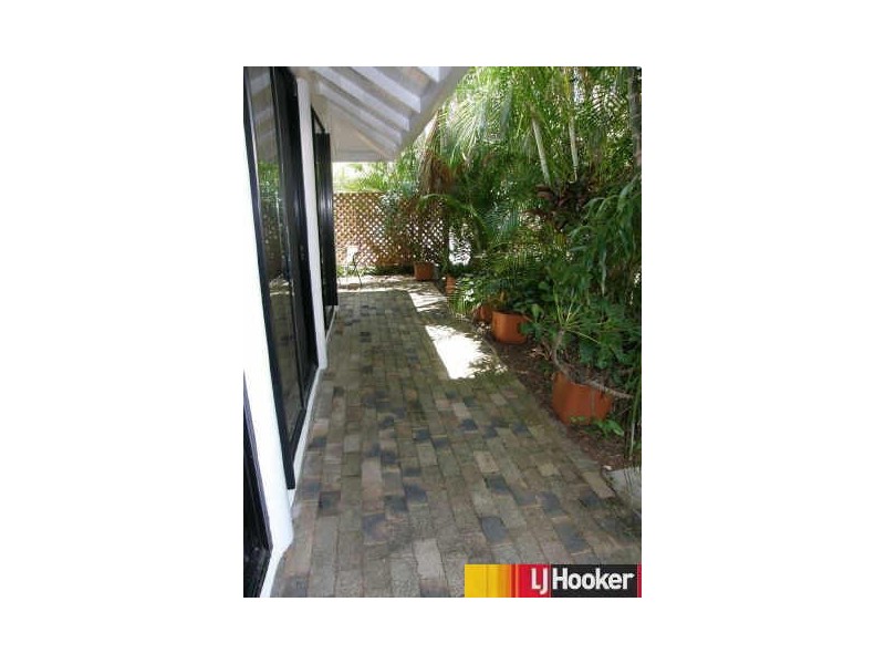 14/2 Beach Road, Dolphin Heads QLD 4740