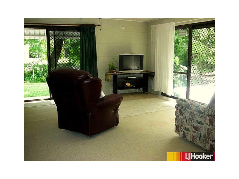 17 Coral Drive, Blacks Beach QLD 4740