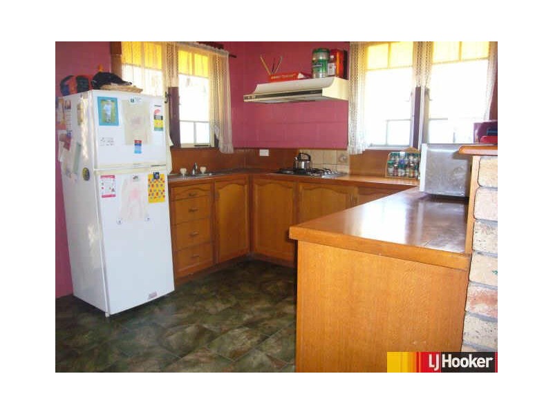 196 Shoal Point Road, Shoal Point QLD 4750