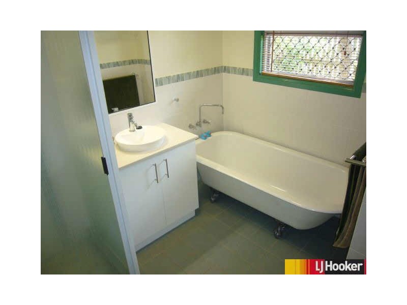 6 School Street, North Mackay QLD 4740