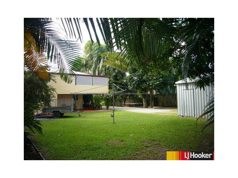 6 School Street, North Mackay QLD 4740