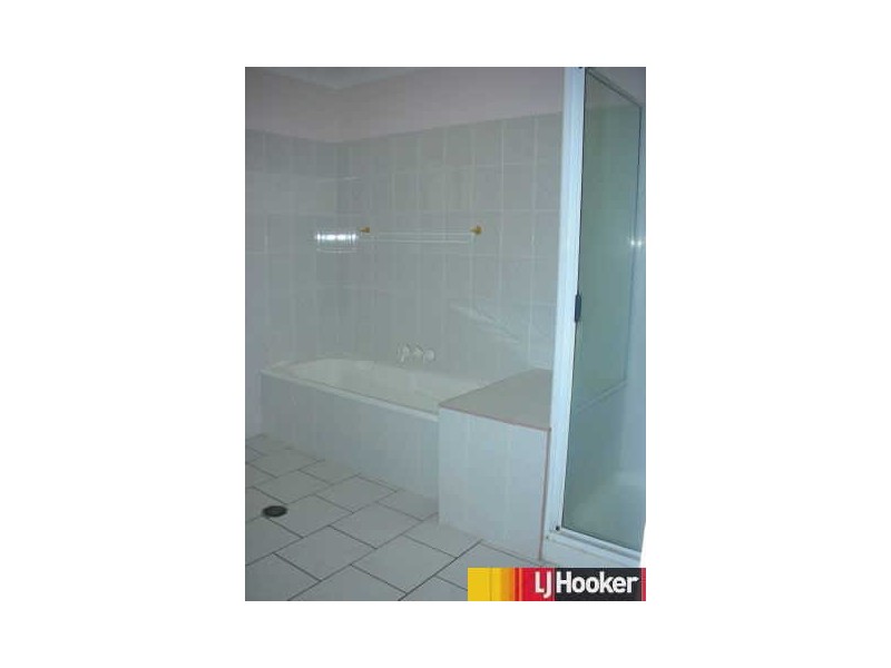 9 Marzan Street, Rural View QLD 4740