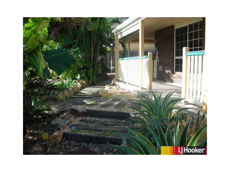 9 Marzan Street, Rural View QLD 4740